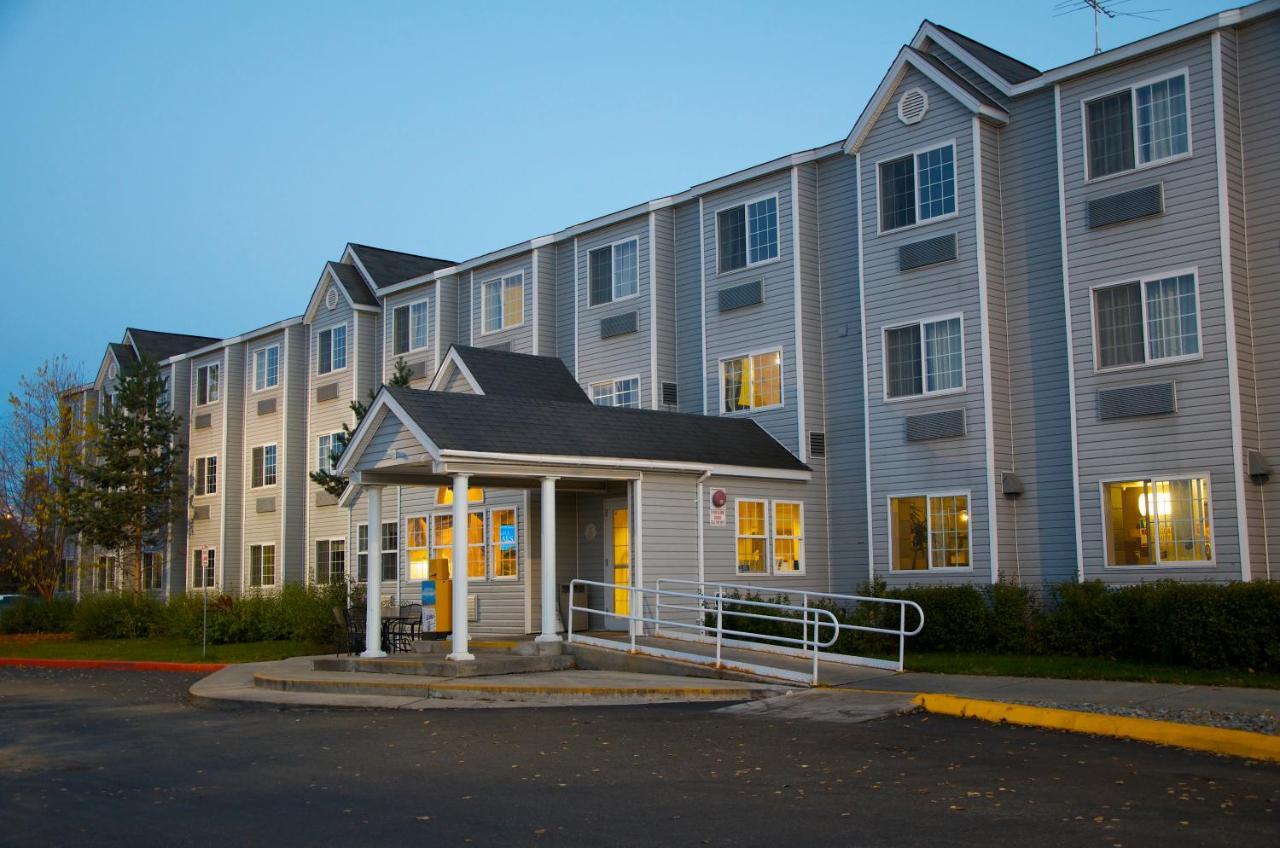 Baymont Inn & Suites By Wyndham Anchorage Airport Exteriör bild