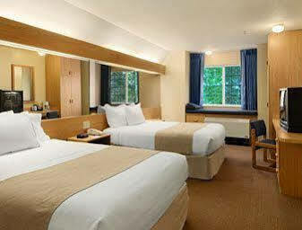 Baymont Inn & Suites By Wyndham Anchorage Airport Exteriör bild